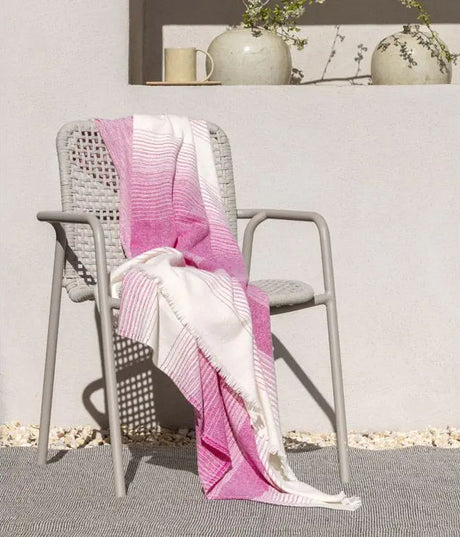 Fuchsia Throw (150 x 200 cm)