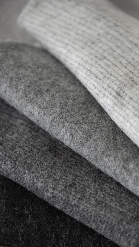 St Genève Aria Throw in Charcoal gradient colourway