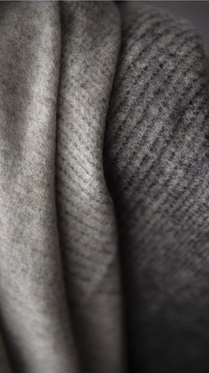 St Genève Aria Throw in Crimini gradient colourway