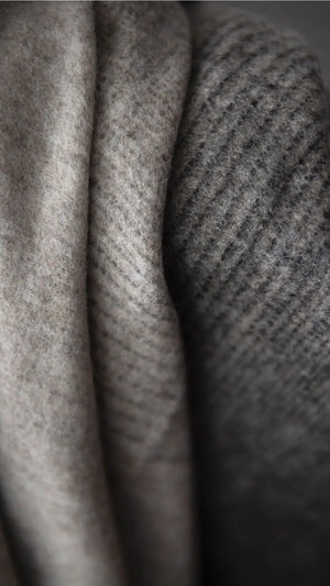 St Genève Aria Throw in Crimini gradient colourway