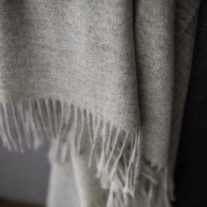St Genève Aria Throw in Crimini gradient colourway
