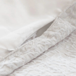 St Genève Athena Blanca duvet cover - reverse/back is Capri Cloud