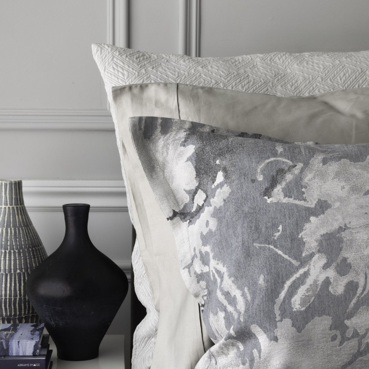 St Genève Blossom Duvet Cover in Moonlight colourway