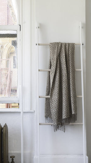 St Genève Bruno Throw in Almond colourway