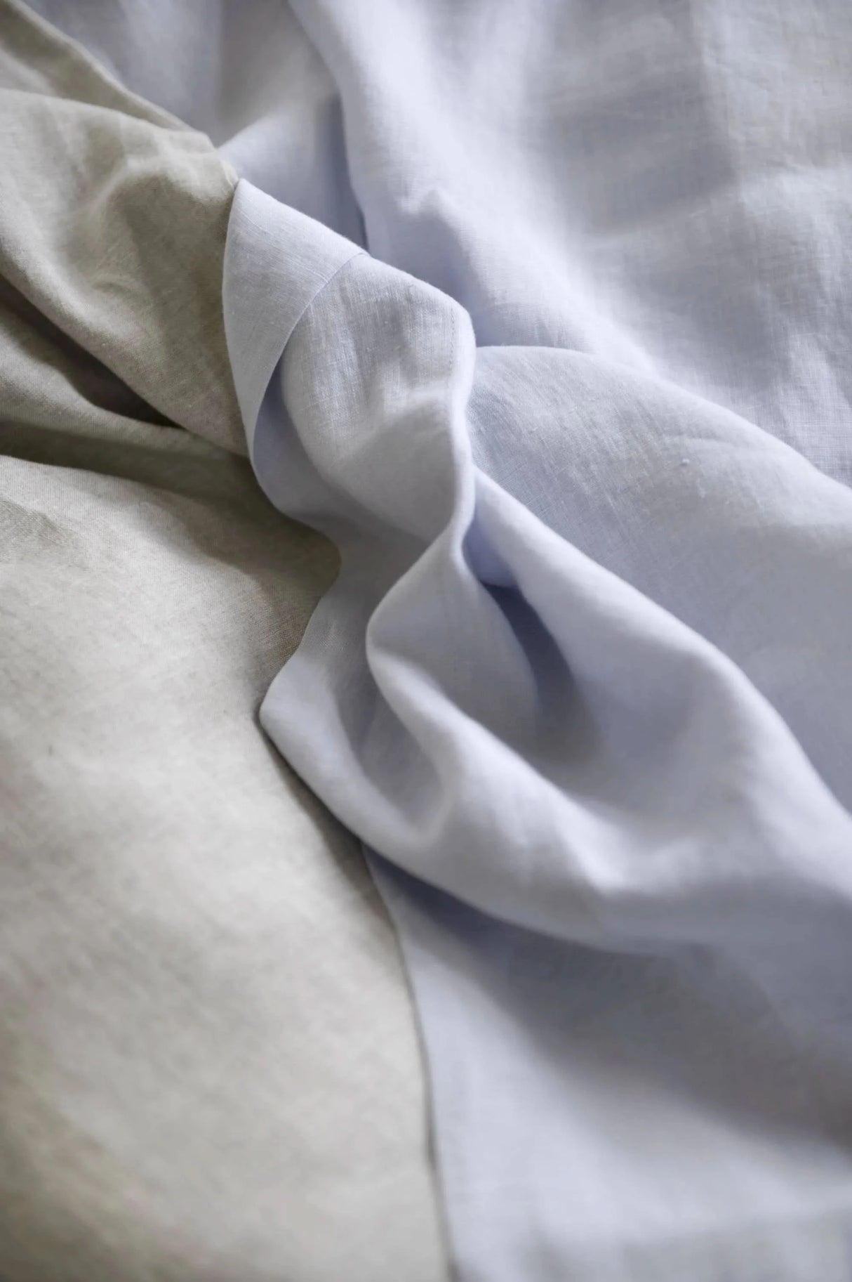 St Genève Echo Linen in Lemongrass (left) and Sky (right)