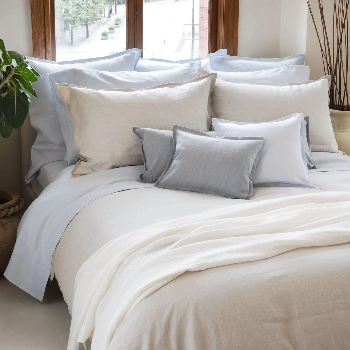 Echo Bed Linen Collection