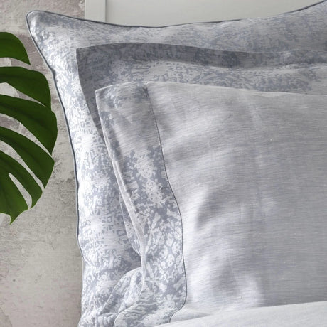 Fina Duvet Cover