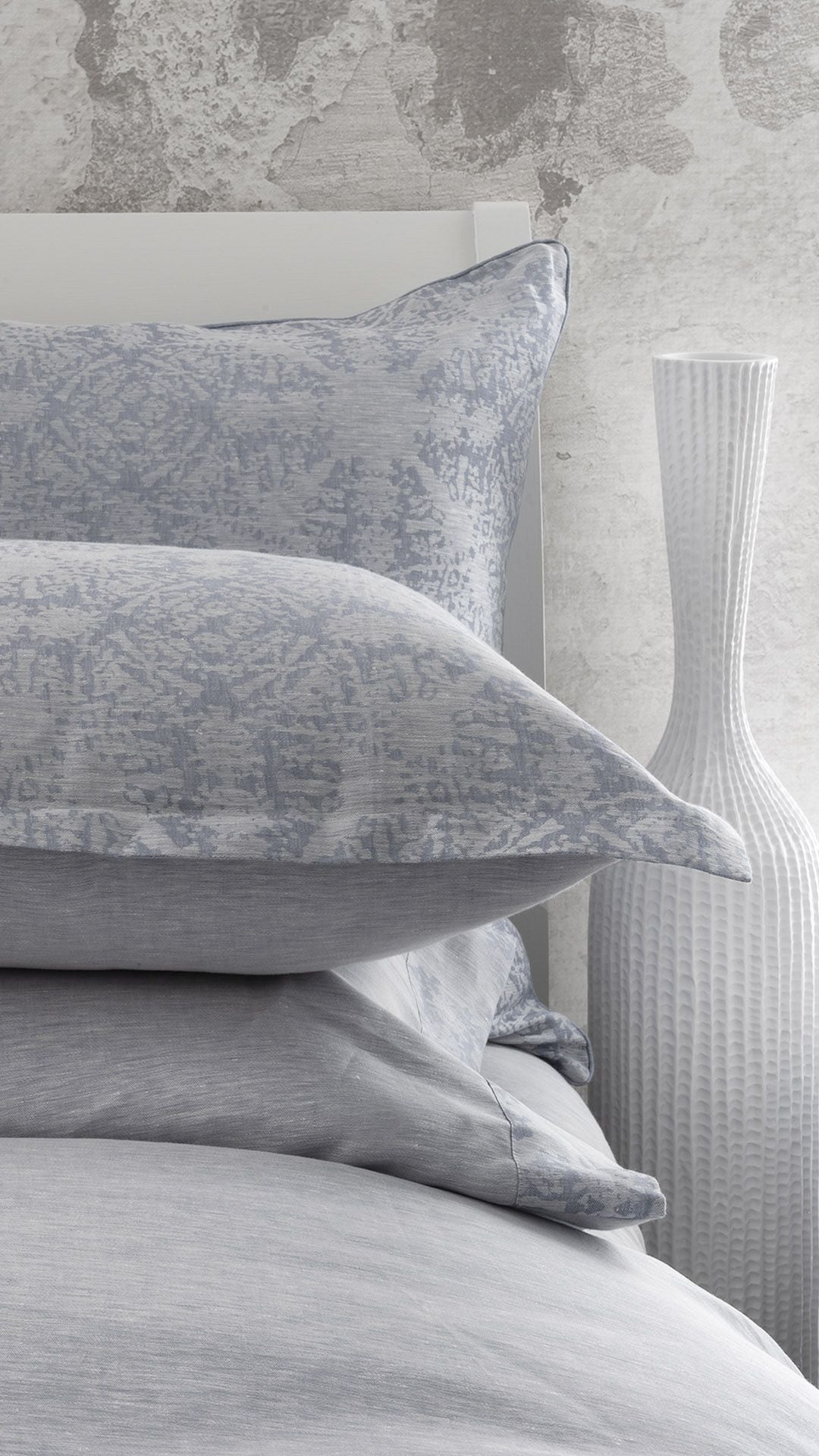 Fina Bed Linen Collection