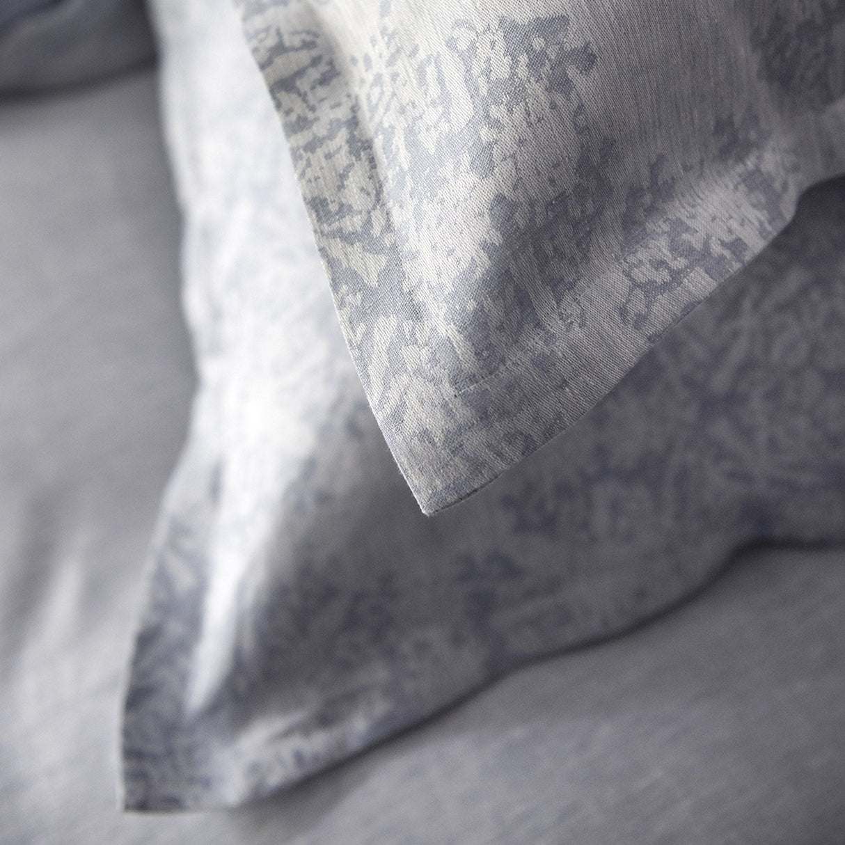 Fina Bed Linen Collection