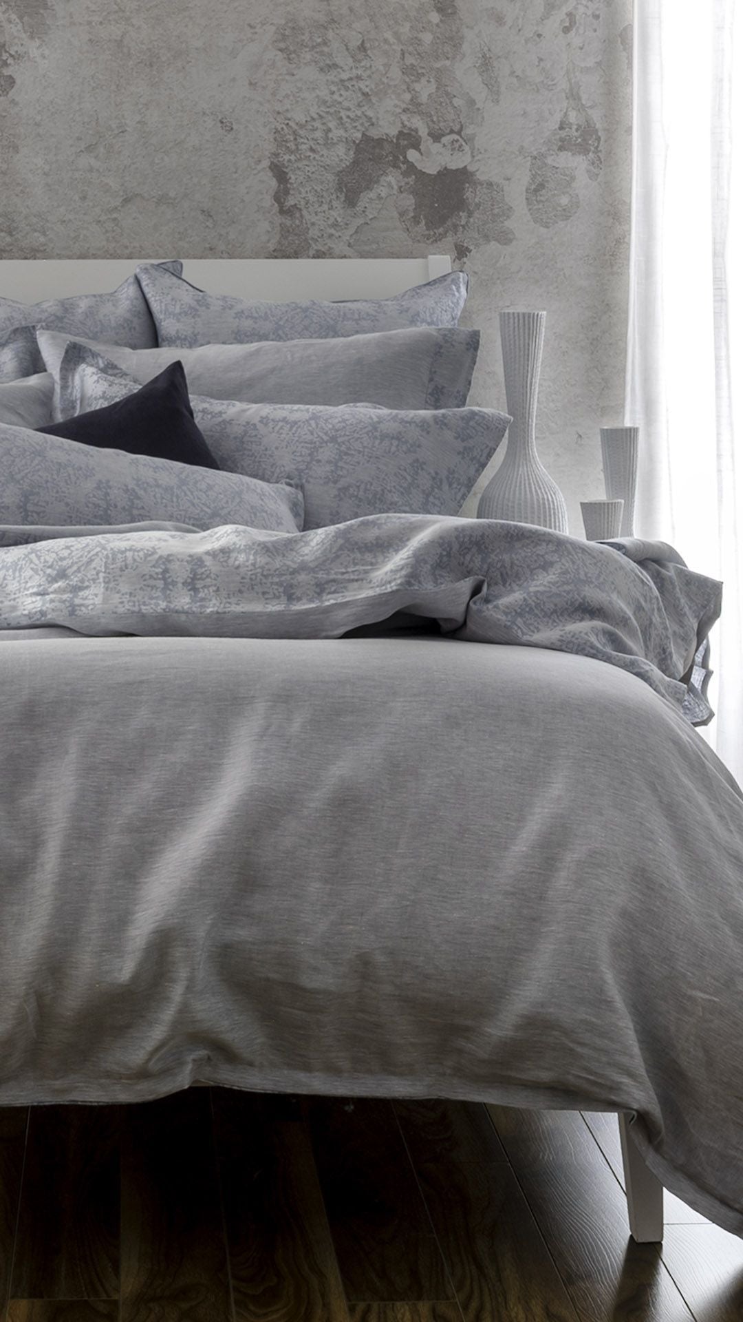 Fina Bed Linen Collection