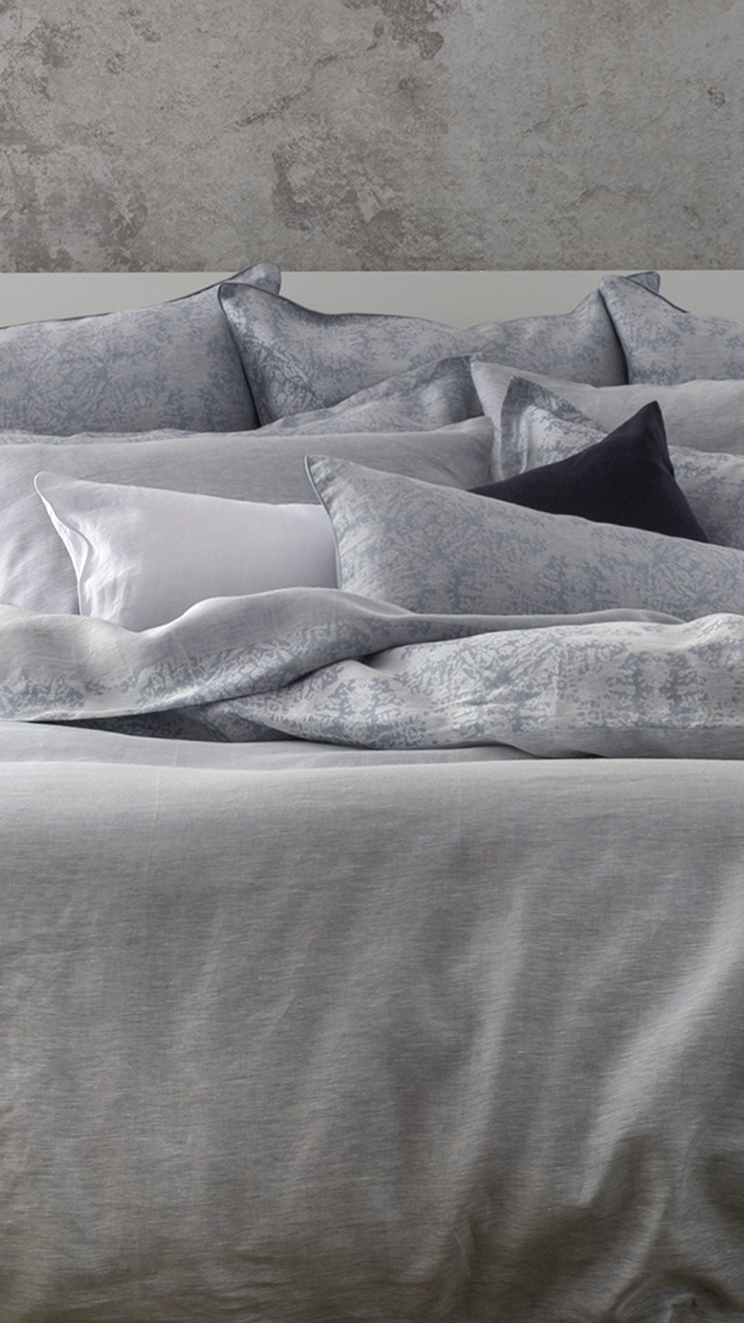 Fina Bed Linen Collection