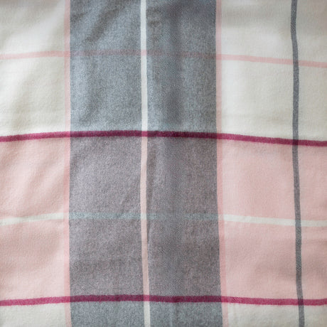 Mika Alpaca throw in Peony