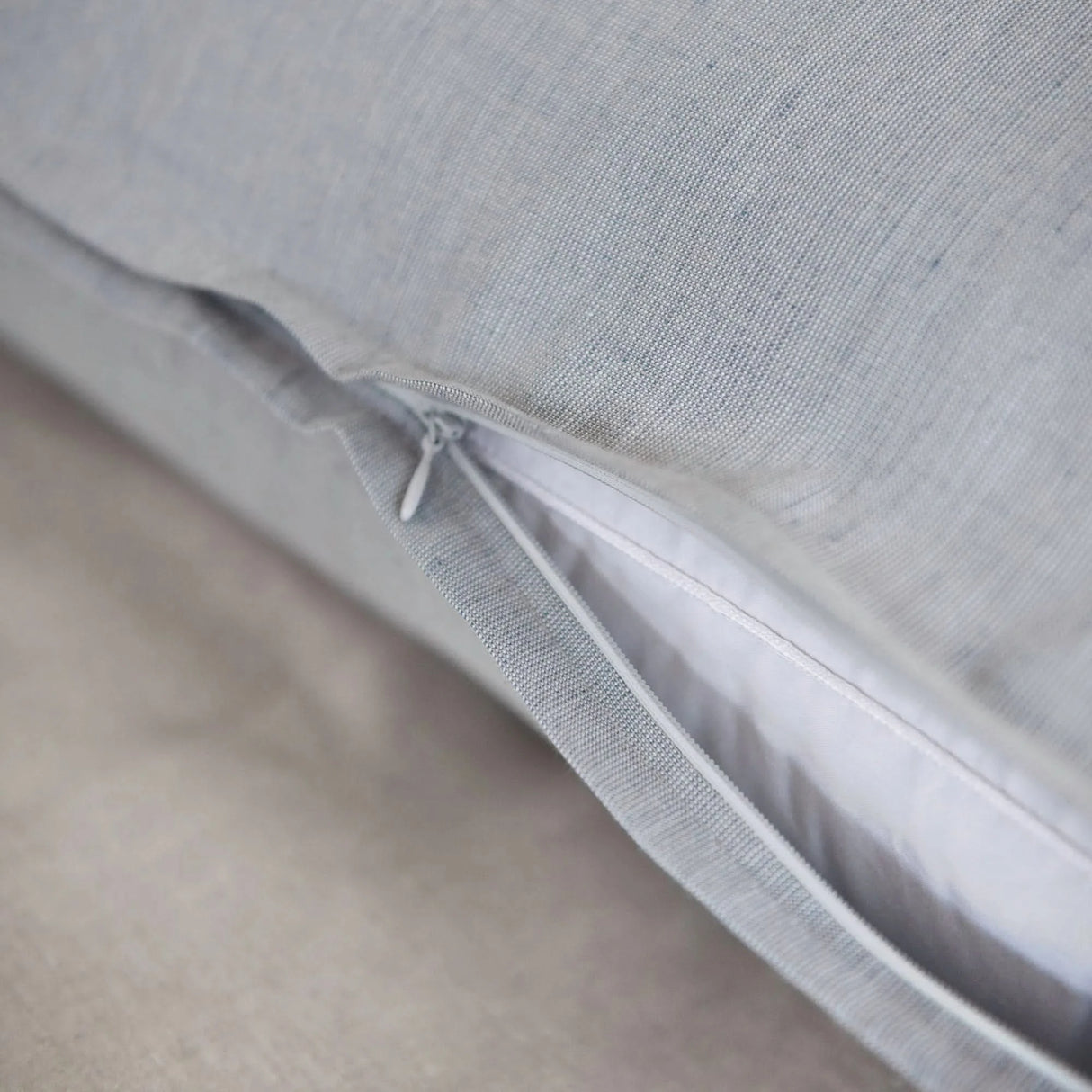 St Genève Riva Denim sham zipper detail