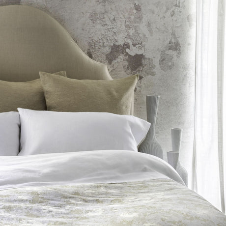 St Genève Sakura Duvet Cover in Parchment colourway