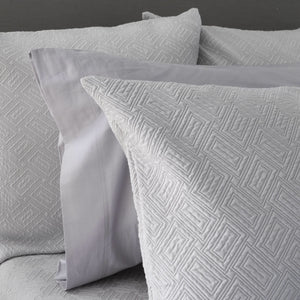 St Genève Scala Matelassé in Grey colourway