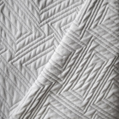 St Genève Scala Matelassé in Grey colourway