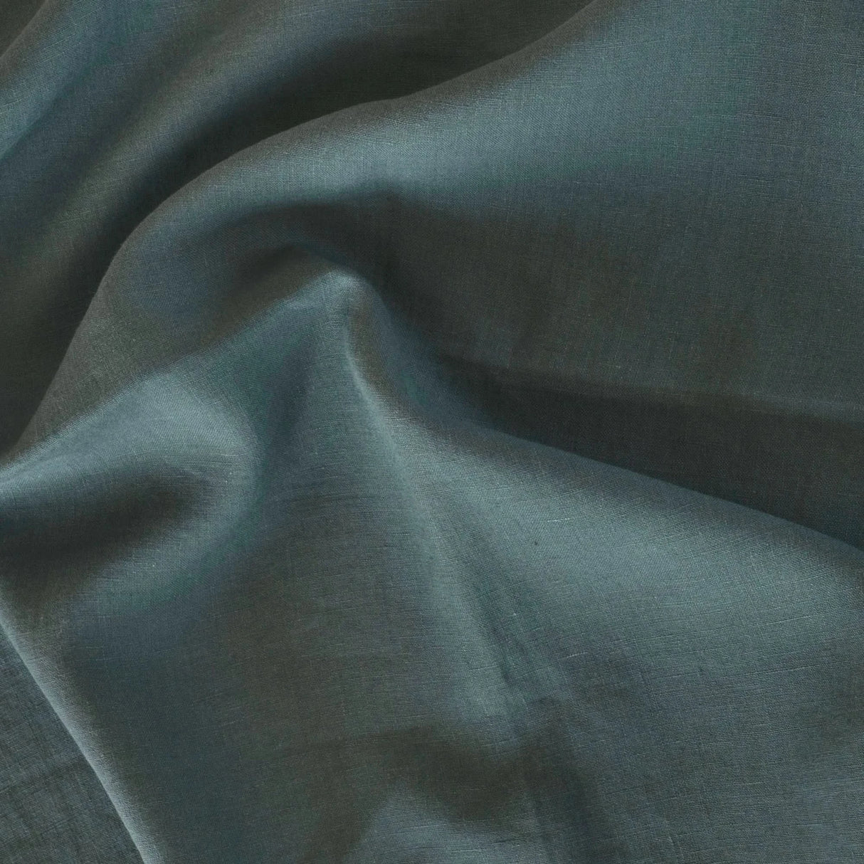 St Genève Echo Linen in Atlantic