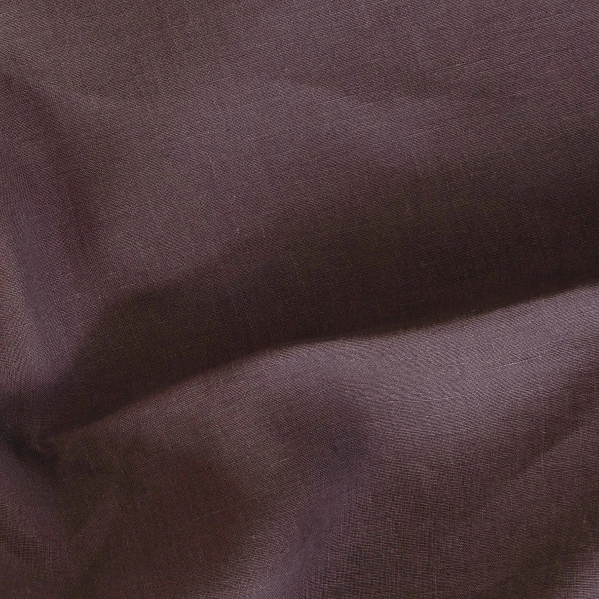 St Genève Echo Linen in Plum