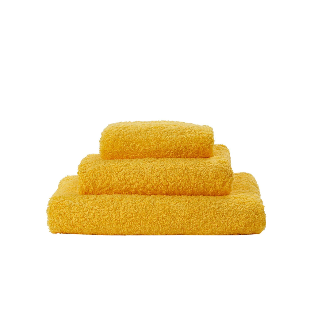 Super Pile Towels in 830 Banane 