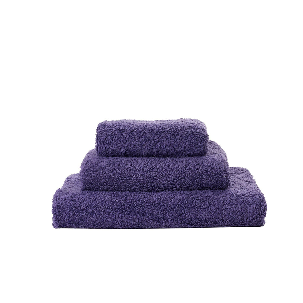 Super Pile Towels in 420 Lilas