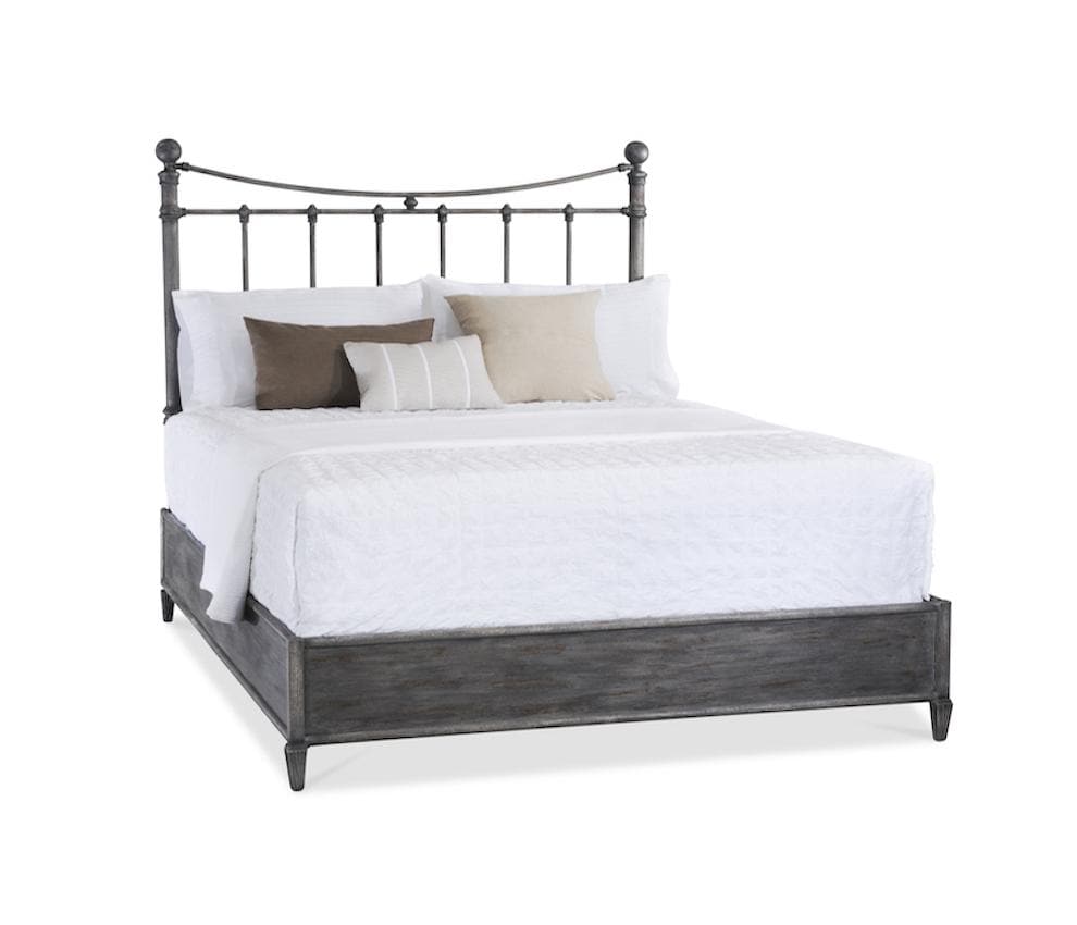 Quati Bed in Weathered Grey metal finish