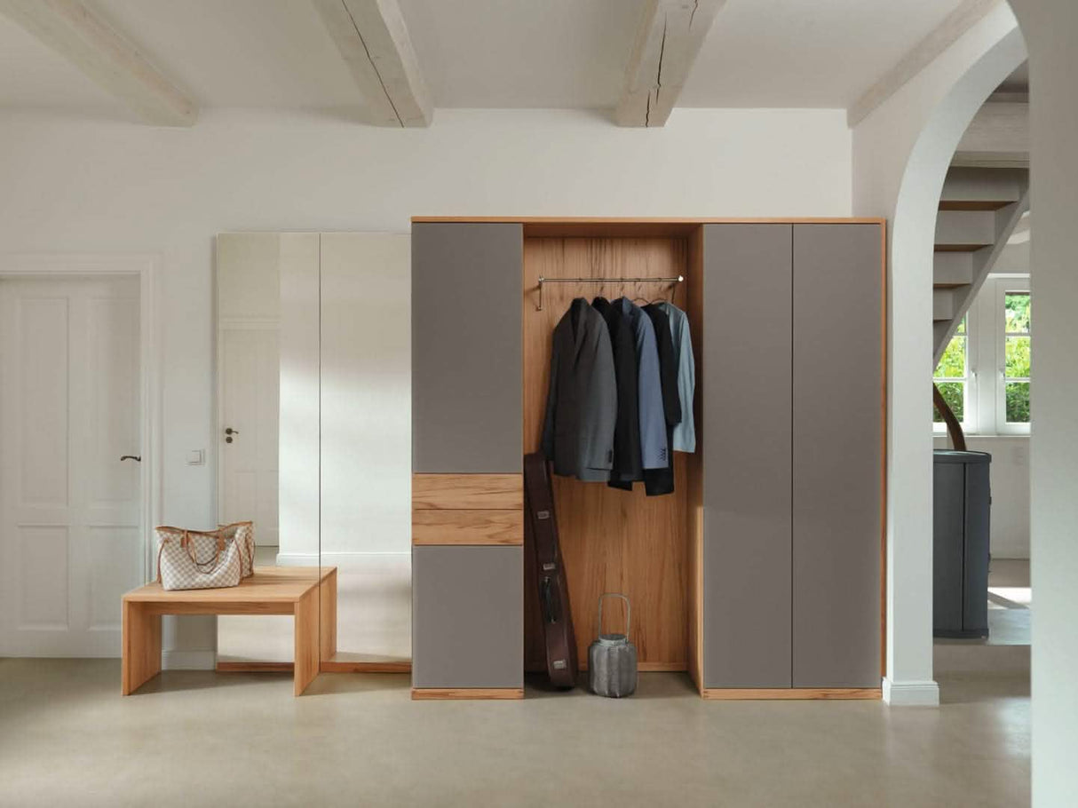 TEAM 7 cubus entry hall bench. photo: TEAM 7 - Available in Canada at The Mattress & Sleep Co.