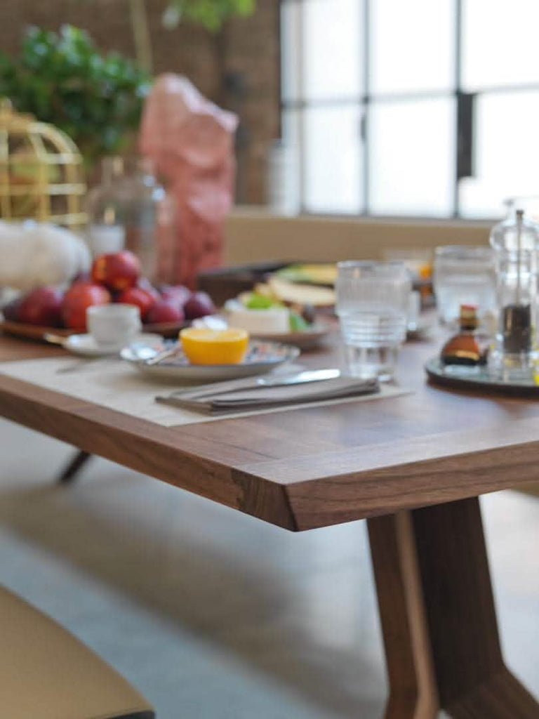 TEAM 7 yps table. photo: TEAM 7 - Available in Canada form The Mattress & Sleep Co.