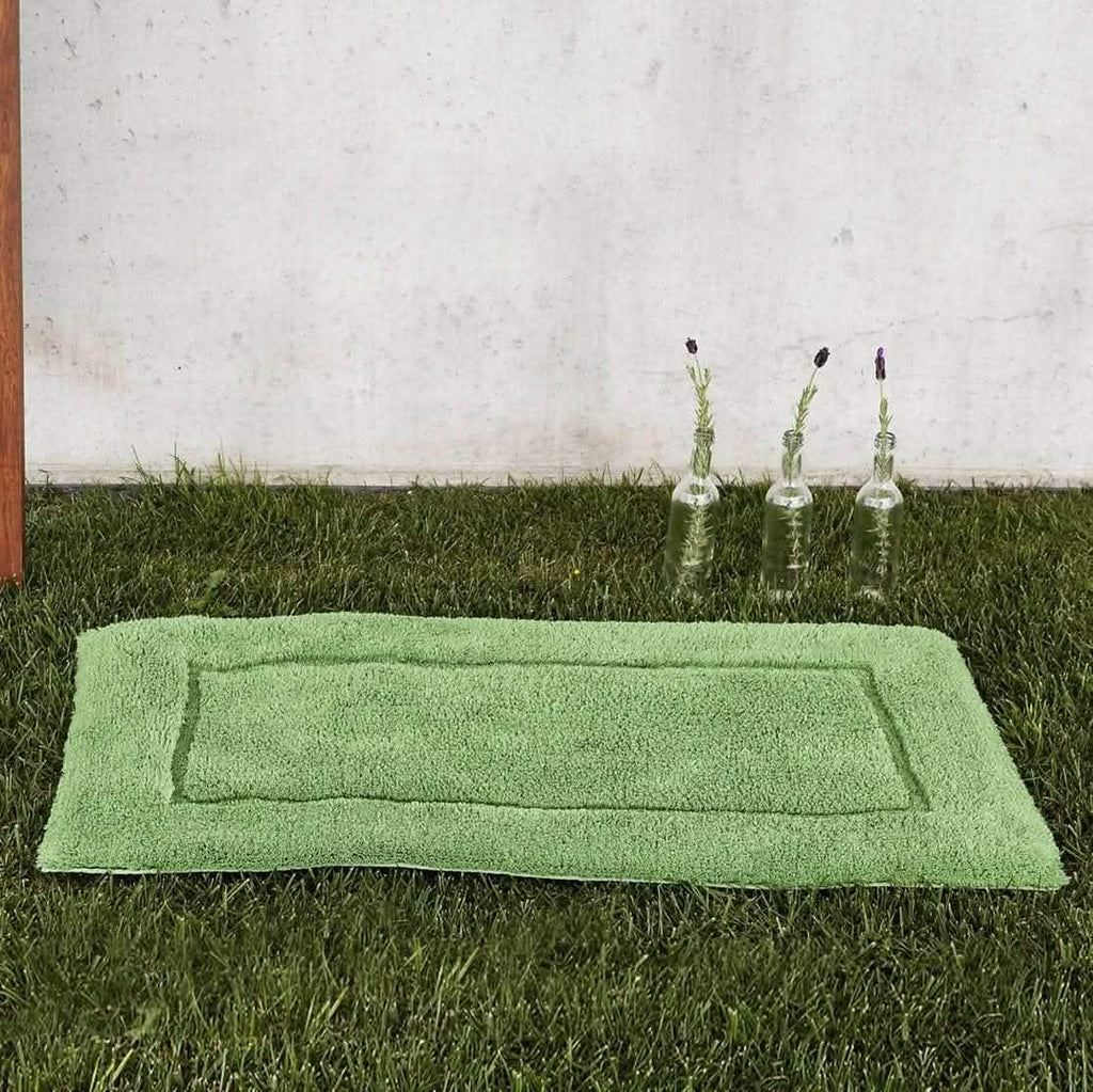 Must Bath Rug in 165 Apple Green