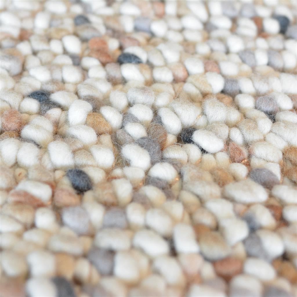 Pebble Natural Sand 129811